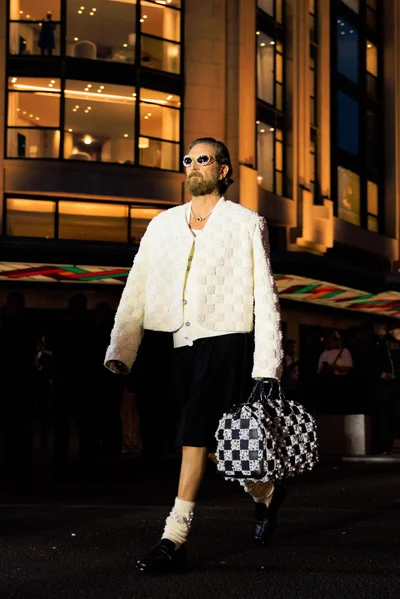 Look 7